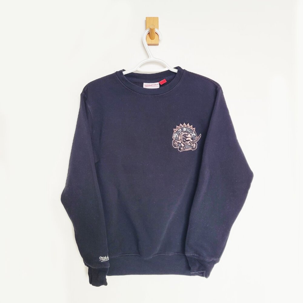 Raptors Mitchell & Ness Japanese Character Black Sweater - Unisex Small